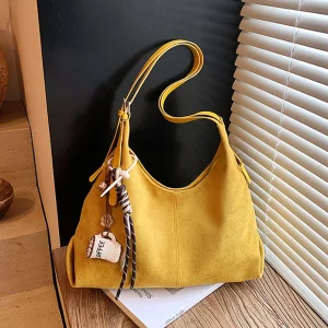Red Suede Women's Shoulder Bag Autumn Winter Versatile Underarm Bags Temperament Commute Handbag with Personalized Pendant